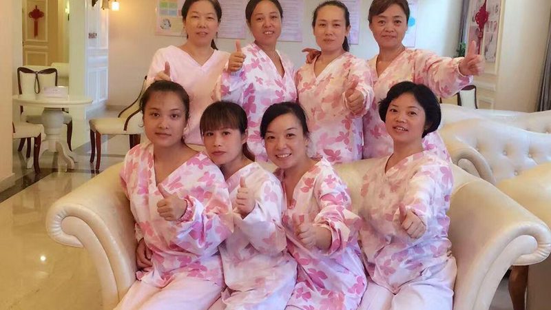 小标题：成分安全是基础，关注产品备案资质