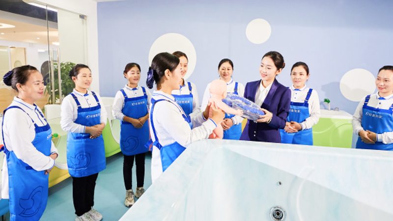 月嫂公司排名揭秘：加盟前的关键考量